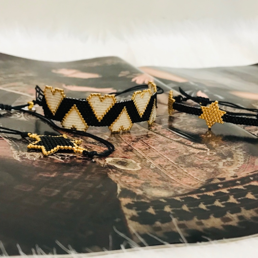 Handmade Set of Beads Bracelet - Picture 5 of 8